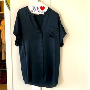 V-neck Vince navy silk satin